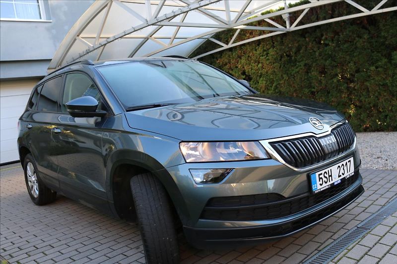 Škoda Karoq 1,0 85kW, ČR, 45000 KM - fotka 3 z 36