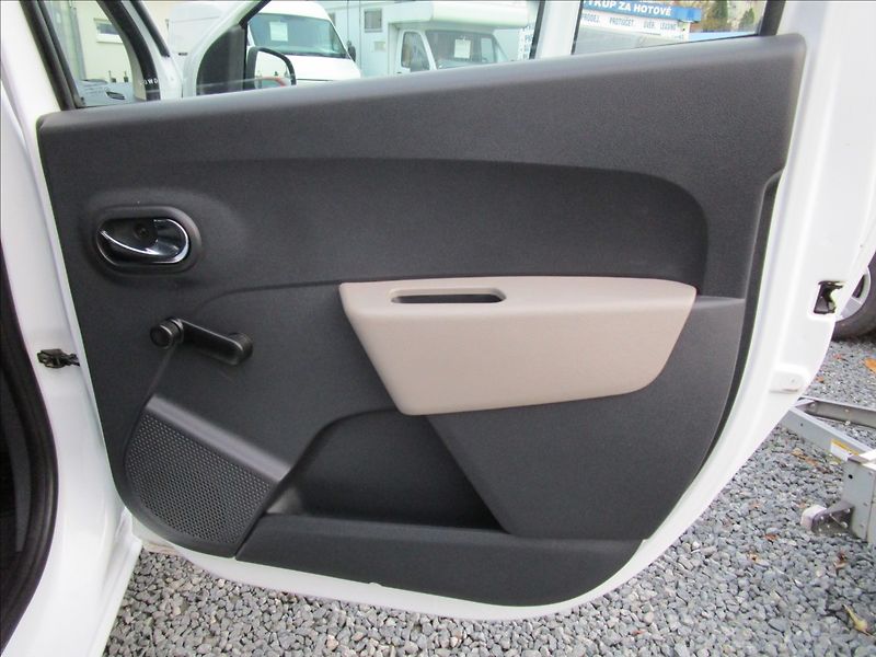 Dacia Lodgy 1.6i  Klima - fotka 23 z 36