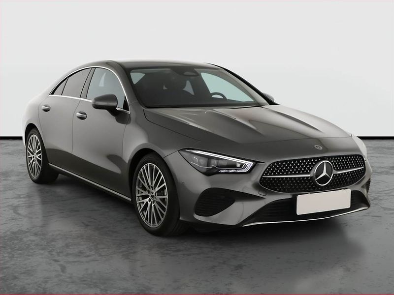 Mercedes-Benz CLA (2025) 200 - fotka 1 z 27