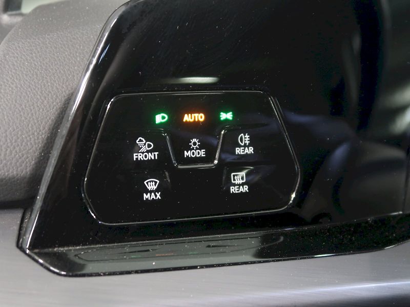 Volkswagen Golf (2022) STYLE 2.0TDI 110KW DSG - fotka 32 z 38