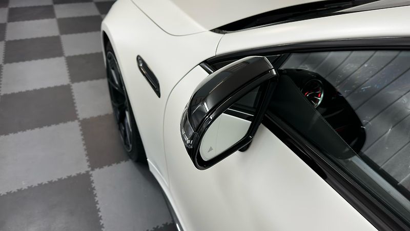 Mercedes-Benz AMG GT AMG GT 63 S 4MATIC+ - fotka 11 z 59