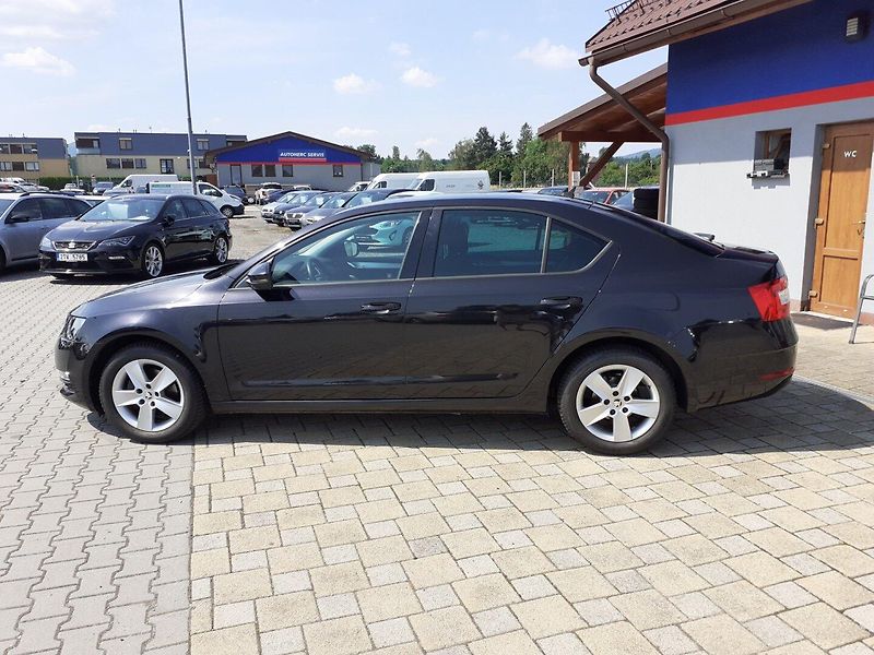 Škoda Octavia (2019) 1.0 TSi Ambition  ČR - fotka 6 z 31