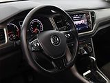 Volkswagen T-Roc (2021) 2.0 TDI 4Motion, 4X4, Automat - náhled 17