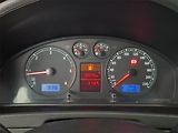 Volkswagen Multivan (2003) Comfortline 2.5 TDI - náhled 11