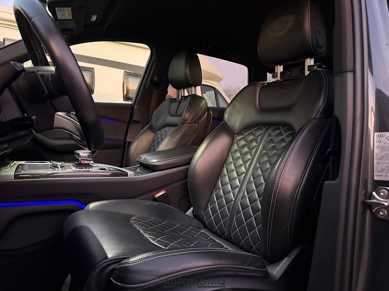 Audi SQ7 (2019) 4.0 TDI Bose, Nočné videnie - fotka 3 z 25