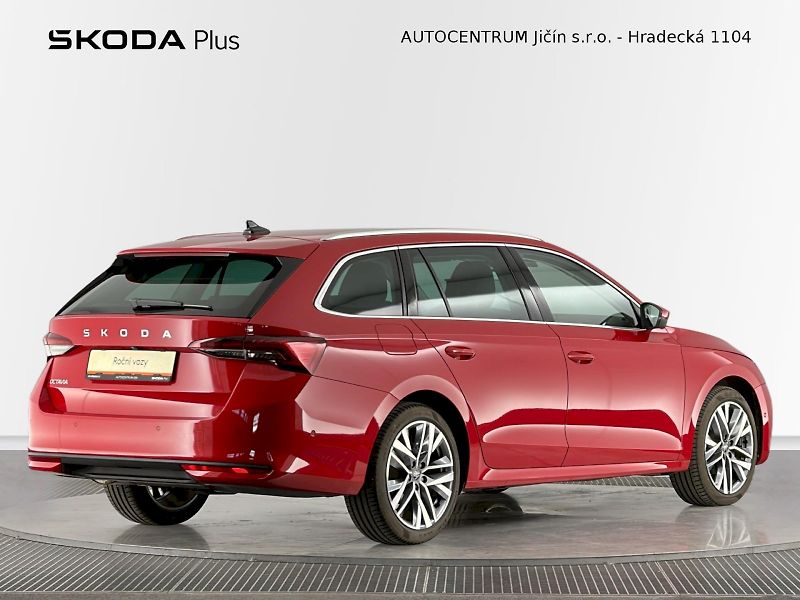 Škoda Octavia (2025) Combi DSG 2.0TDI 110kW Exclusi - fotka 2 z 39