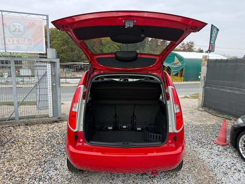 Škoda Roomster (2011) 1.2TSI 77kW *DSG*Klima*ALU* - fotka 19 z 21