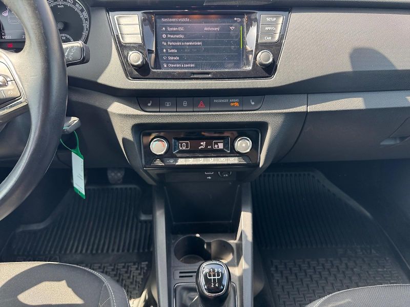 Škoda Fabia (2023) AMBITION 1.0TSI 70kW CZ DPH - fotka 10 z 11