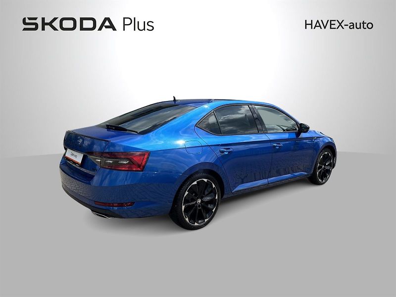 Škoda Superb (2020) 2.0 TSI 4x4 DSG SportLine - fotka 2 z 36