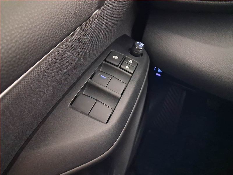 Toyota Yaris (2023) 1.5 VVT-i, ČR,1.maj - fotka 18 z 18