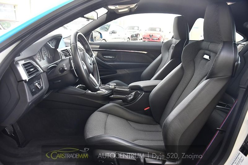BMW M4 3.0i 45tKM!! ČR DPH LED - fotka 10 z 53