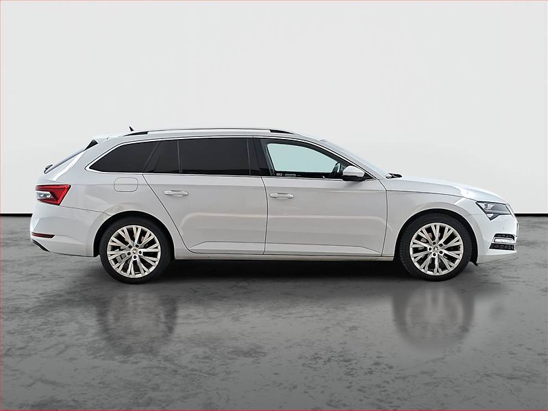 Škoda Superb (2021) Style 2.0 TDI, ČR,1.maj, Kůže - fotka 6 z 20