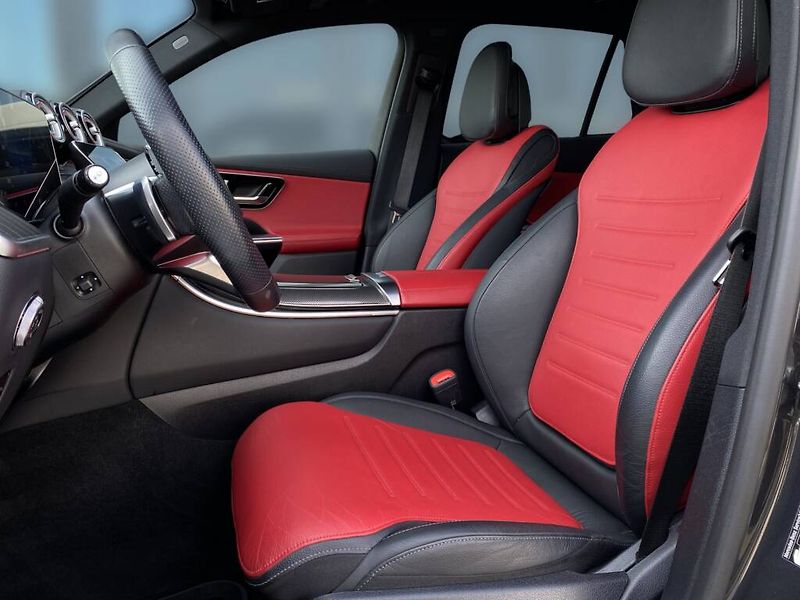 Mercedes-Benz GLC (2021) 300 d 4M AMG - fotka 10 z 29