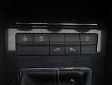 Škoda Octavia (2013) RS 2.0 TDI, Xenony, Tempomat - náhled 12