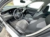Škoda Octavia 2,0 TDI Combi Ambition Plus - náhled 4