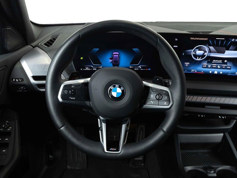 BMW Řada 1 120 - fotka 13 z 21