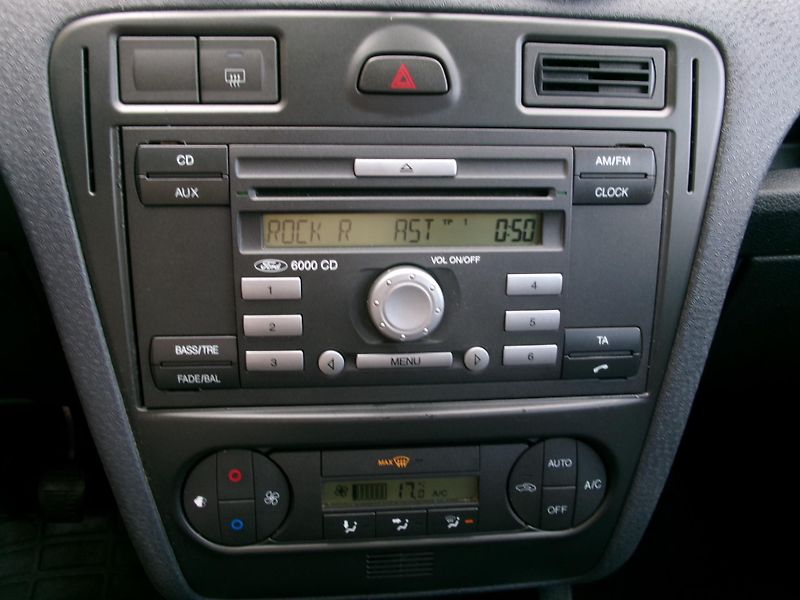 Ford Fusion (2006) 1,4 16V AUTOKLIMA rozvody - fotka 23 z 25
