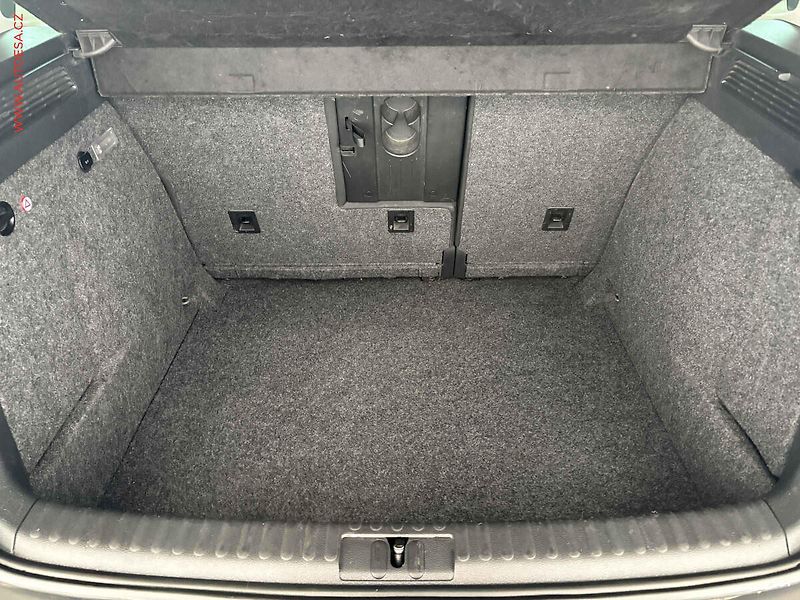 Volkswagen Tiguan (2014) 2.0 TDi 4x4, CUP, DSG, panor - fotka 7 z 17