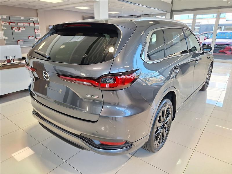 Mazda CX-80 (2026) 3.3 D 254k AWD AT8 HOMURA PLUS - fotka 2 z 17