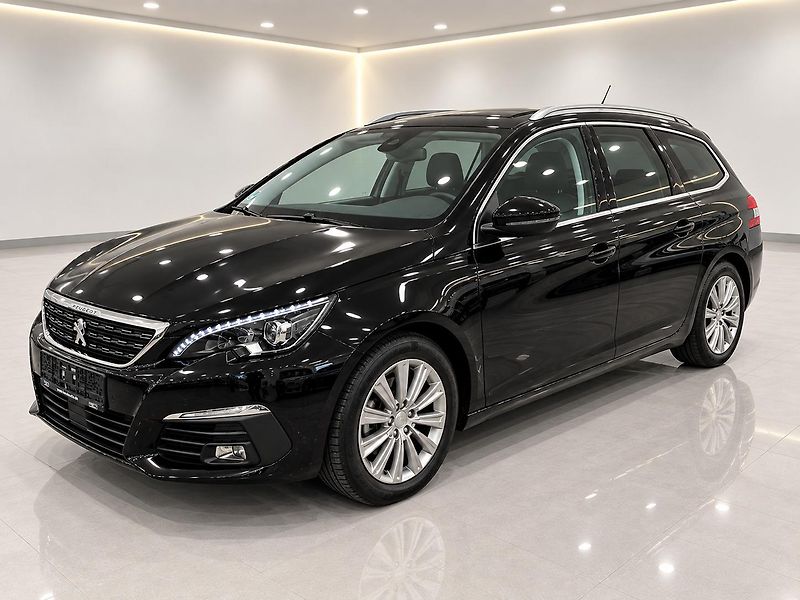Peugeot 308 (2021) - fotka 9 z 24