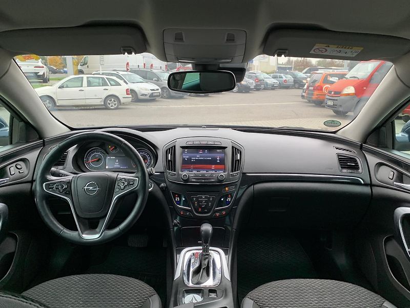 Opel Insignia (2014) Sports Tourer Cosmo 2.0CDTi  - fotka 21 z 45