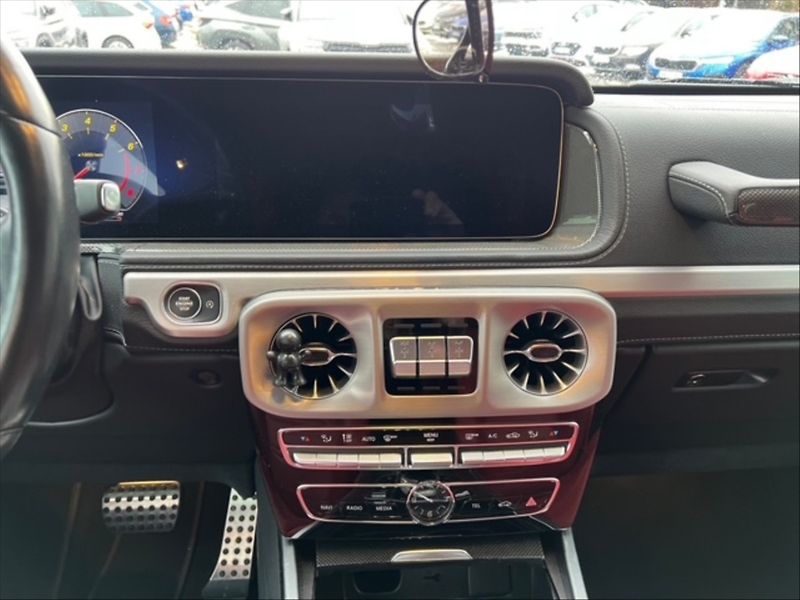 Mercedes-Benz Třídy G 4,0 V8 500 - fotka 10 z 11