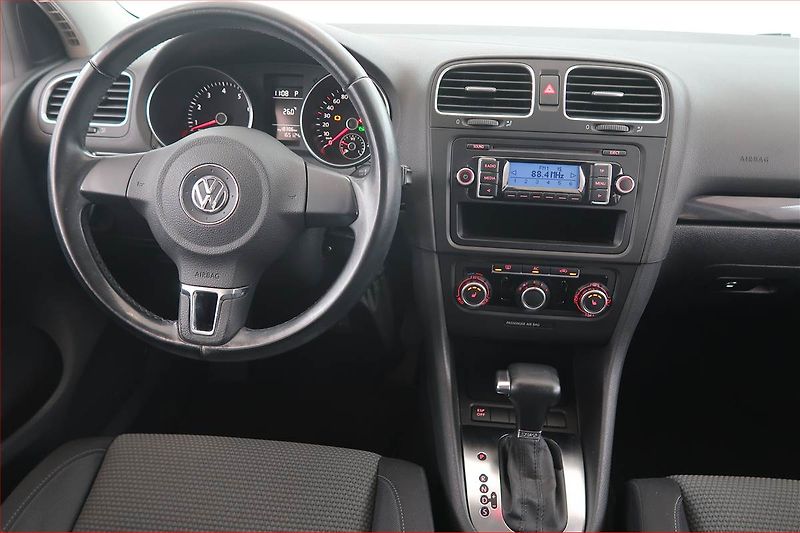 Volkswagen Golf (2009) 1.4 TSI, Automat - fotka 7 z 15