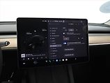 Tesla Model Y (2022) RWD LFP 60kWh, SoH 95% - náhled 25