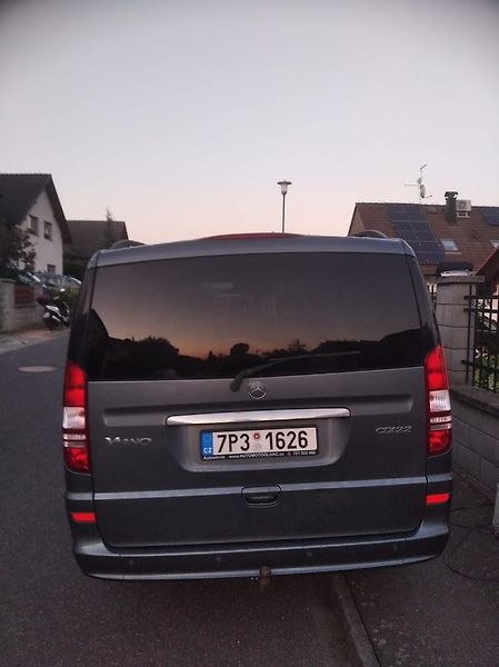 Mercedes-Benz Viano (2012) - fotka 12 z 15