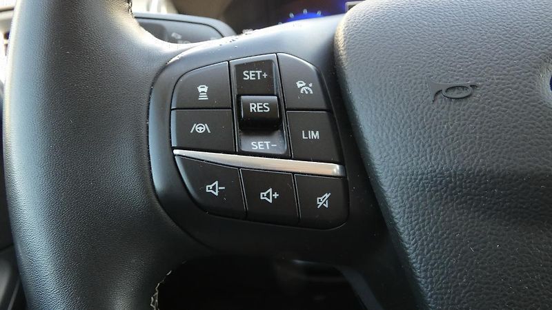 Ford Kuga 2.0 EcoBlue AWD Vignale X 8st. - fotka 11 z 25