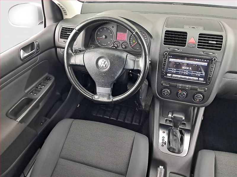 Volkswagen Golf (2008) 1.6, Automat, nová STK - fotka 7 z 17