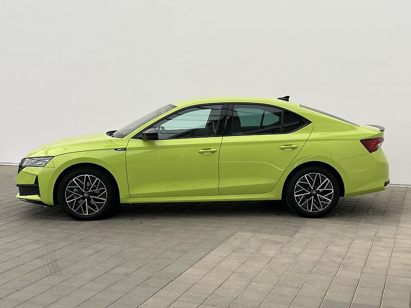 Škoda Octavia 2.0 TDI SportLine - fotka 3 z 28