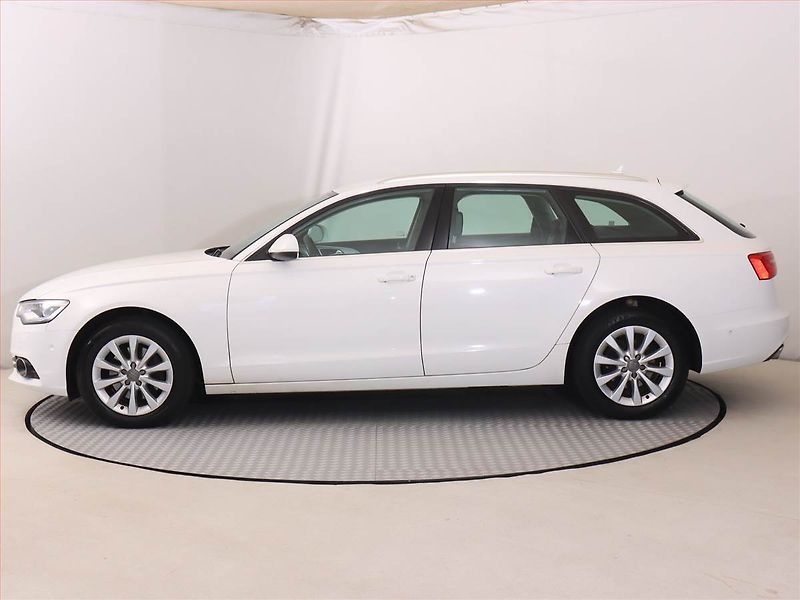 Audi A6 (2012) 3.0 TDI, 4X4, Automat, Kůže - fotka 3 z 22
