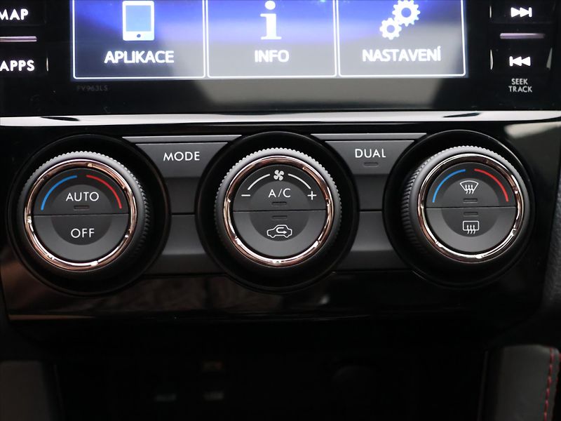 Subaru WRX 2,5 STI  221kW SPORT CZ DPH - fotka 26 z 39