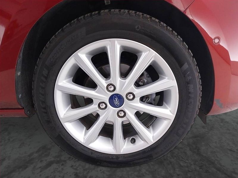 Ford Fiesta (2020) 1.0 EcoBoost, Navi, Xenony - fotka 15 z 20