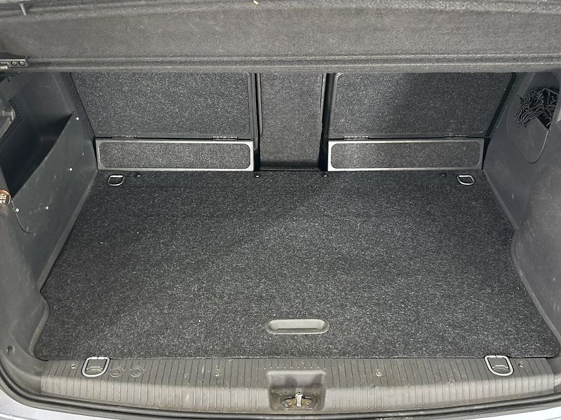 Opel Meriva Hatchback - fotka 10 z 26