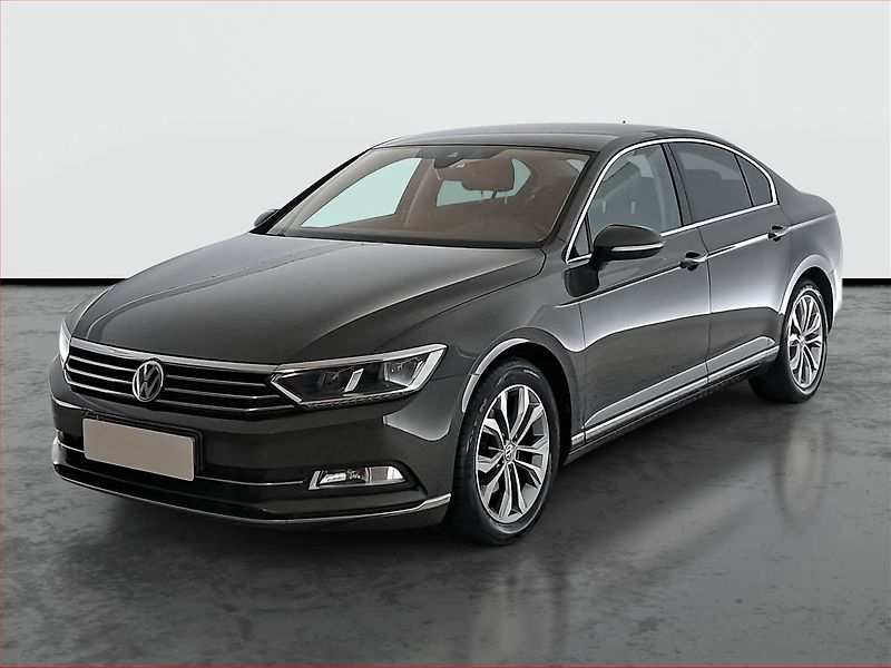 Volkswagen Passat (2017) Highline 1.8 TSI, Automat - fotka 2 z 17