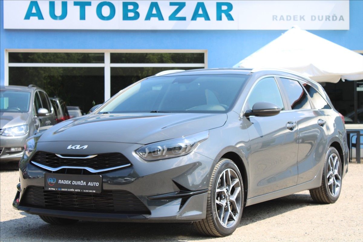 Kia Ceed 1,5 T-GDI  ČR,A/T,ZÁRUKA,TOP