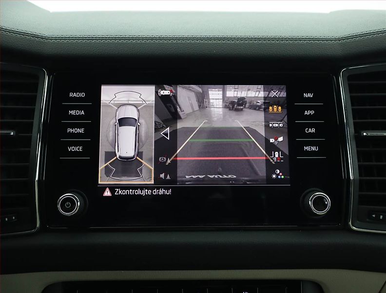 Škoda Kodiaq (2023) Laurin&Klement 2.0 TDI - fotka 16 z 18