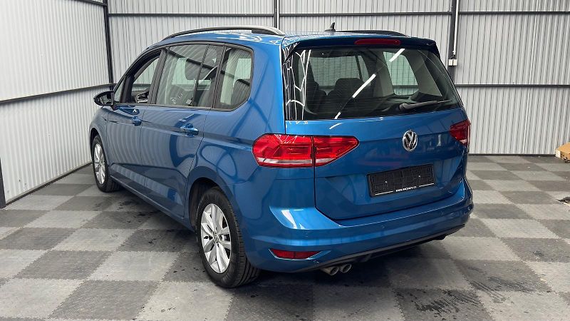 Volkswagen Touran (2016) 2.0TDI 110KW - fotka 16 z 25