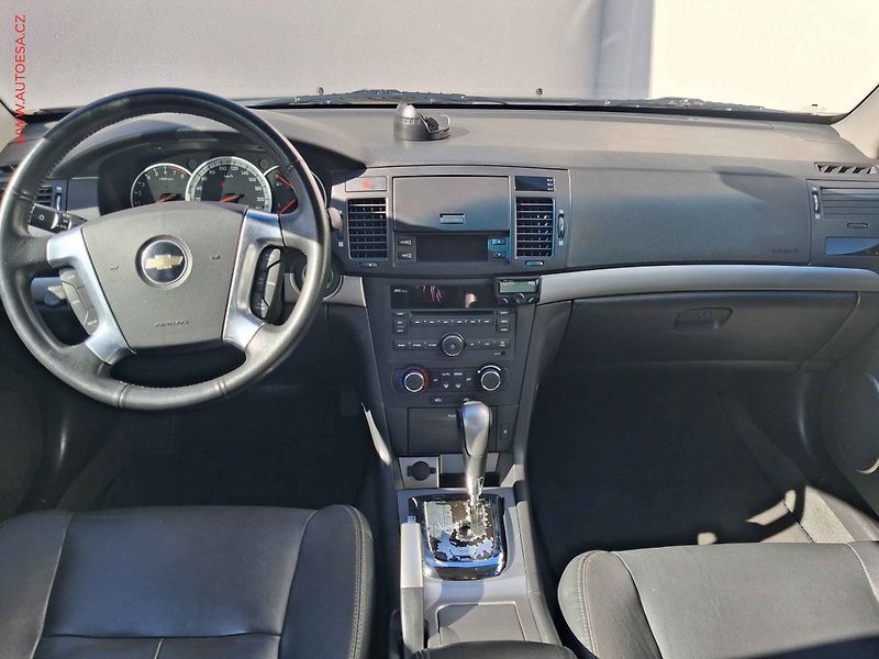 Chevrolet Epica (2008) 2.5 i, AT, kůže, autoAC - fotka 8 z 16
