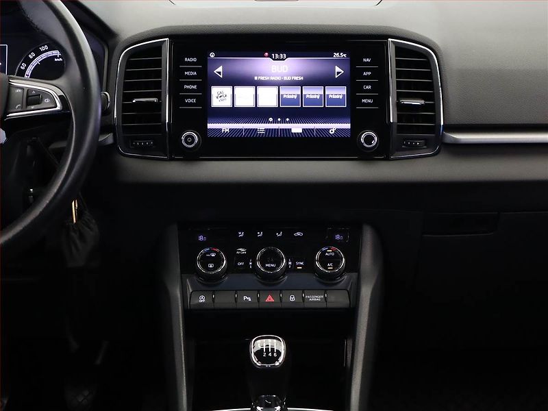 Škoda Karoq (2018) Ambition 1.6 TDI, Navi - fotka 10 z 14