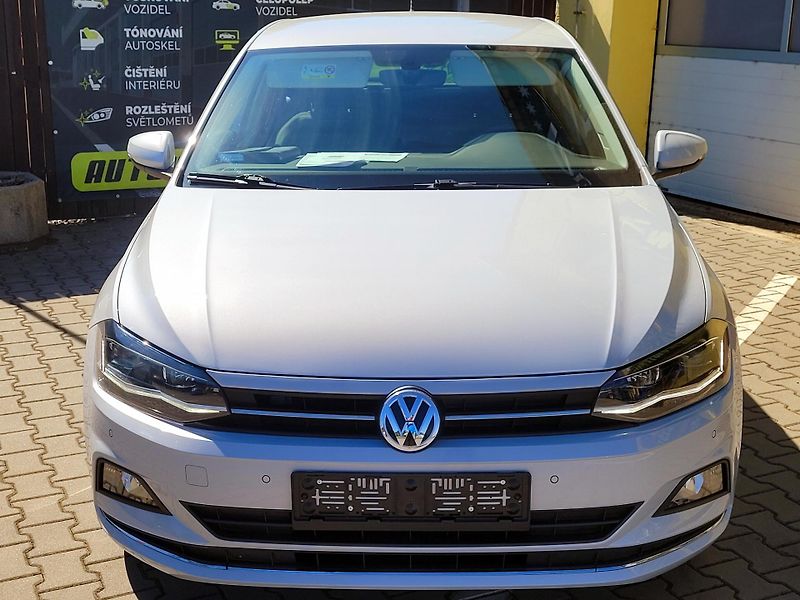 Volkswagen Polo DSG Highline CEBIA             - fotka 2 z 46