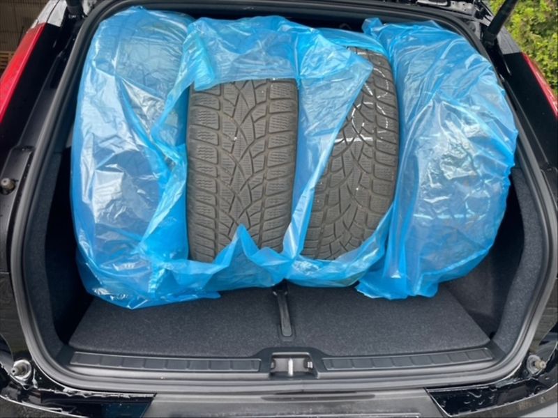 Volvo XC40 2,0 B4 Core AT - fotka 6 z 11