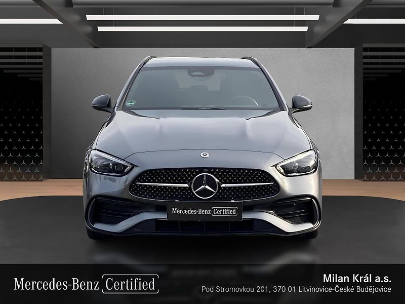 Mercedes-Benz Třídy C C 300 de 4MATIC - fotka 8 z 26