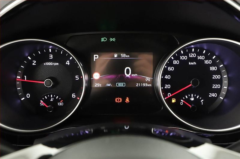 Kia Ceed (2023) GT Line 1.6 CRDi MHEV - fotka 9 z 20