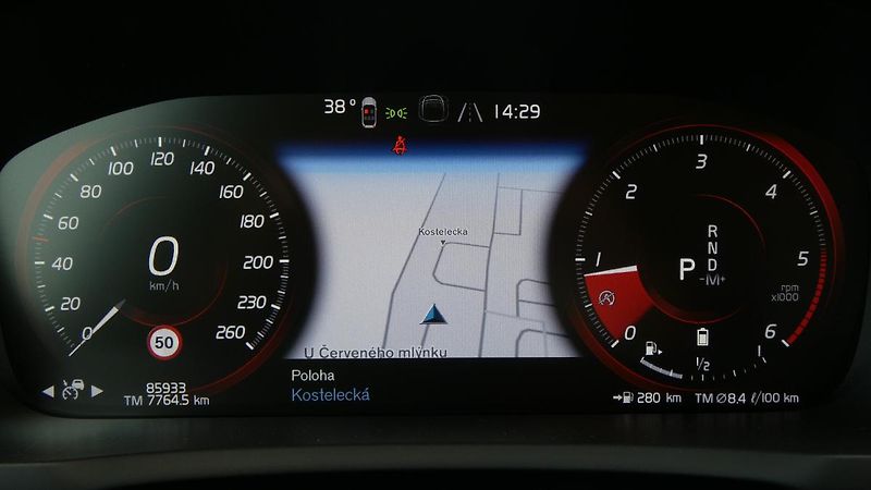 Volvo XC90 B5 AWD Drive-E mHEV aut. Inscr - fotka 13 z 25