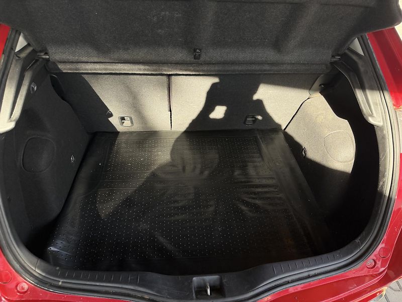 Honda Civic  1.4 Comfort - fotka 20 z 21