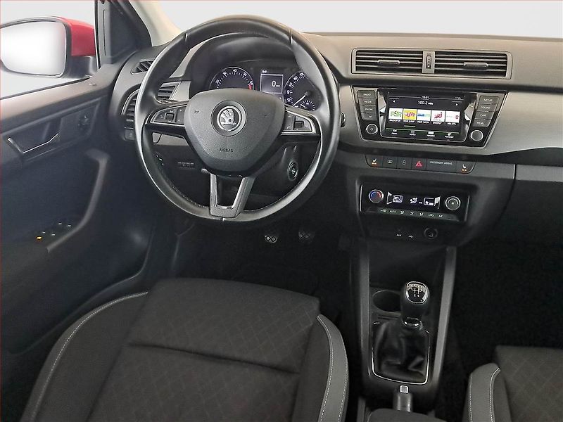 Škoda Fabia (2015) 1.2 TSI, Tempomat - fotka 7 z 15