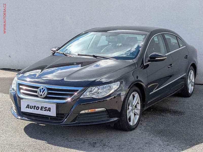 Volkswagen Passat CC (2011) 2.0 TSi, ČR, DSG, park - fotka 3 z 16